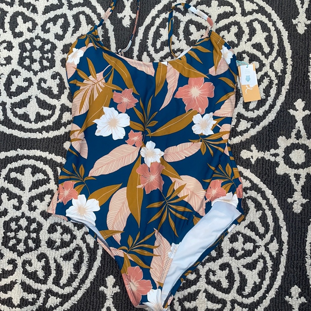 Women’s Kona Sol floral one piece bathing suit